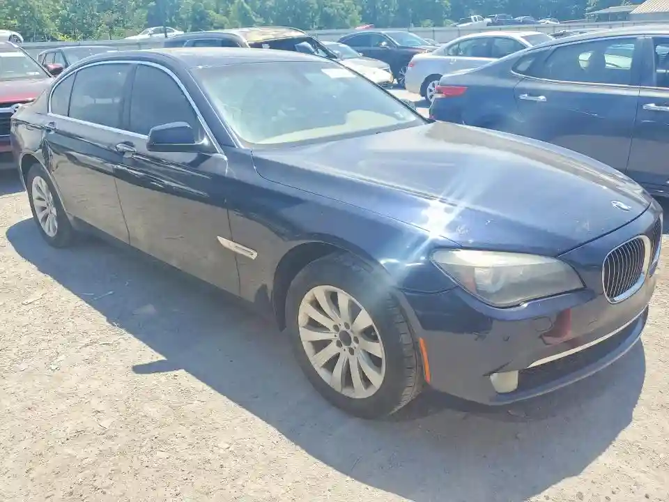 WBAKB8C55BCY66445 2011 BMW 7 SERIES-3