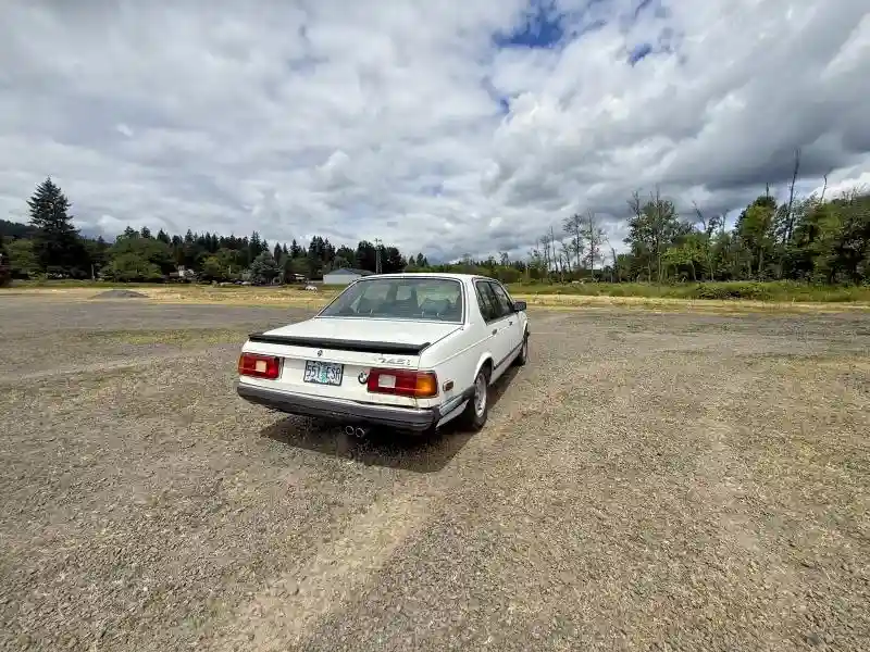 WBAFJ910608751757 1985 BMW 7 SERIES-3