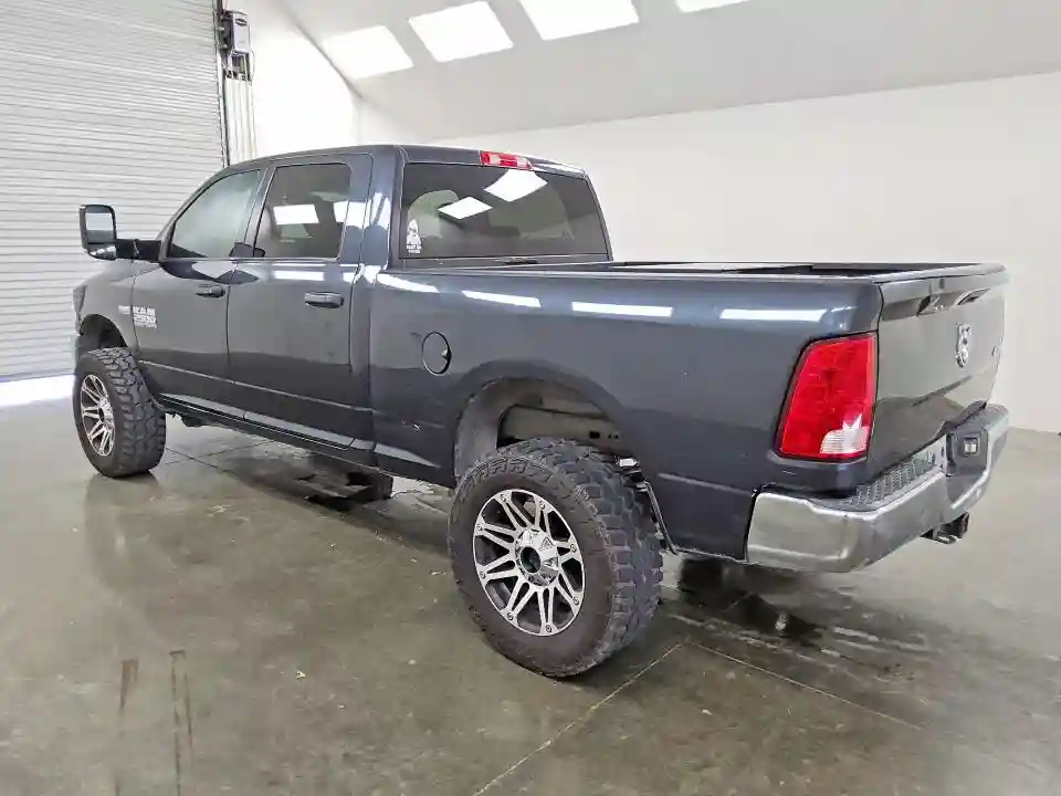 3C6UR5CJ8HG561473 2017 RAM 2500-1