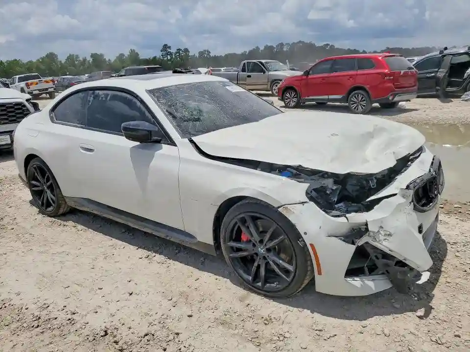 3MW53CM02P8D62966 2023 BMW M2-3