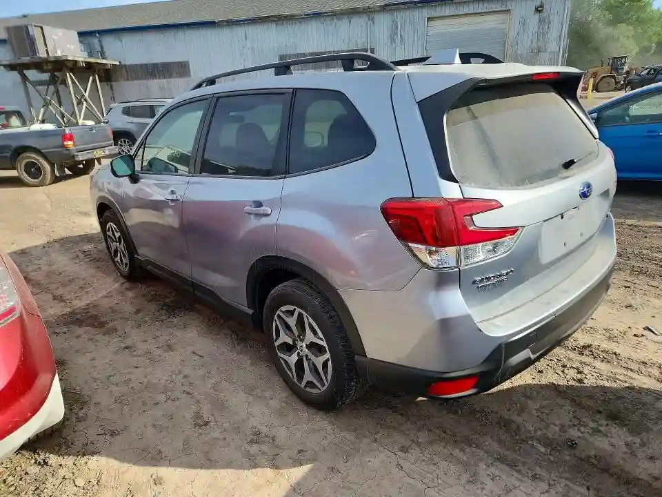 JF2SKAEC7PH467649 2023 SUBARU FORESTER-1