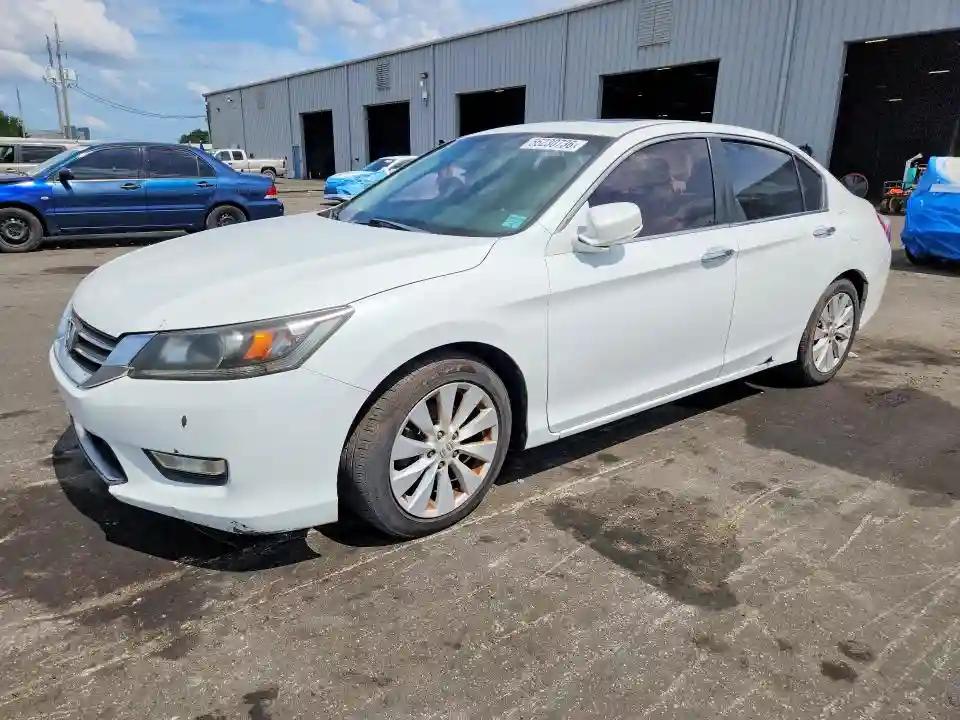 1HGCR2F82FA031864 2015 HONDA ACCORD-0