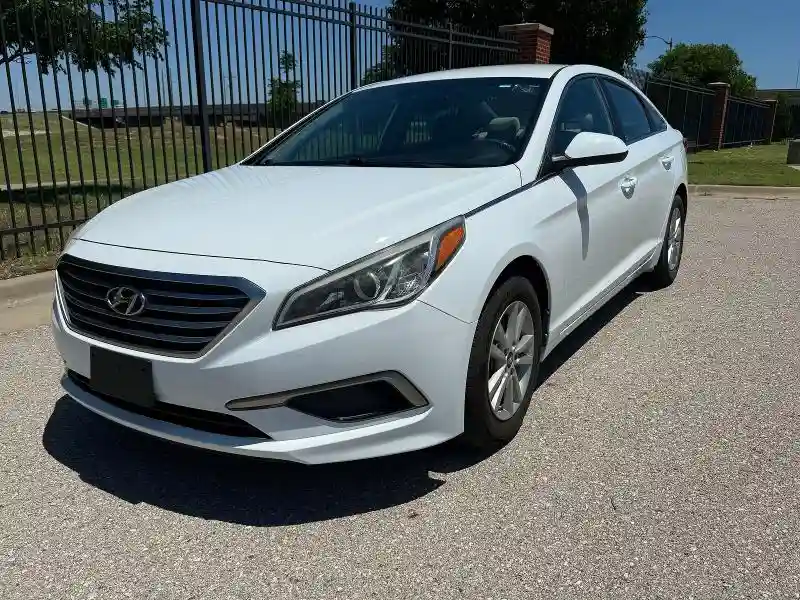 5NPE24AF7GH265764 2016 HYUNDAI SONATA-1