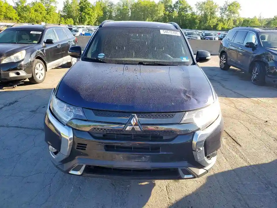JA4AZ3A3XKZ028899 2019 MITSUBISHI OUTLANDER-4
