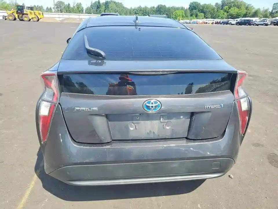 JTDKARFUXG3005252 2016 TOYOTA PRIUS-5