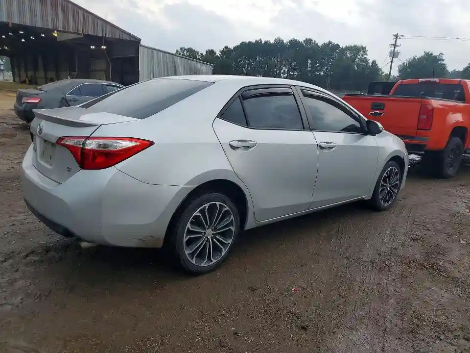 5YFBURHE9FP299794 2015 TOYOTA COROLLA-2