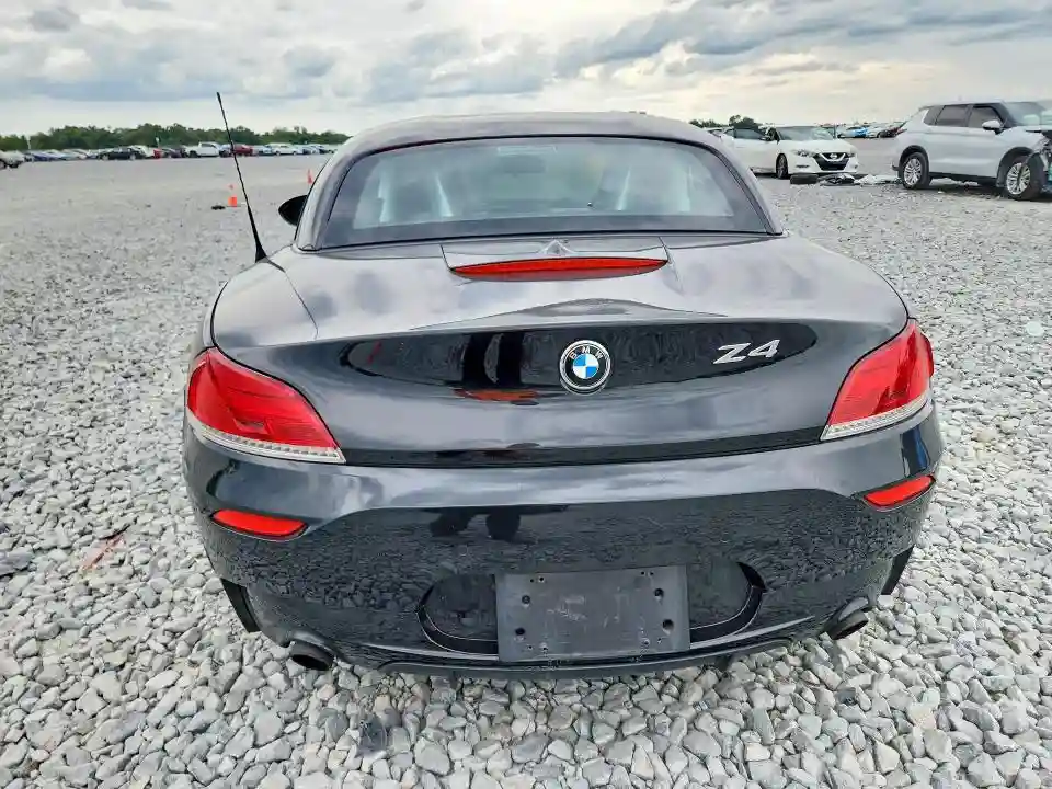 WBALM1C53DE633872 2013 BMW Z4-5