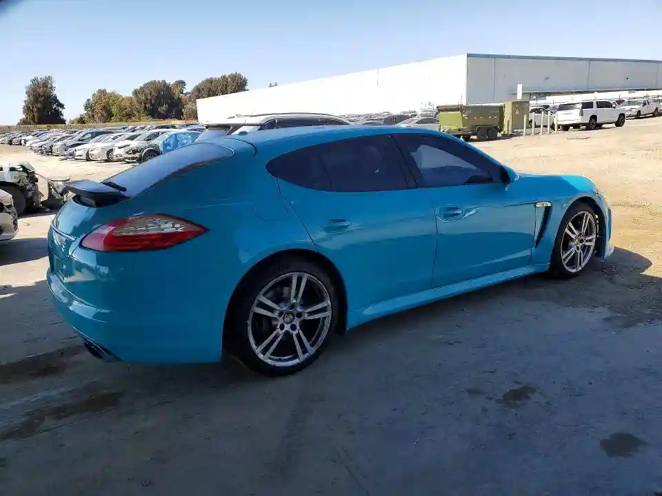 WP0AB2A79AL062874 2010 PORSCHE PANAMERA-2