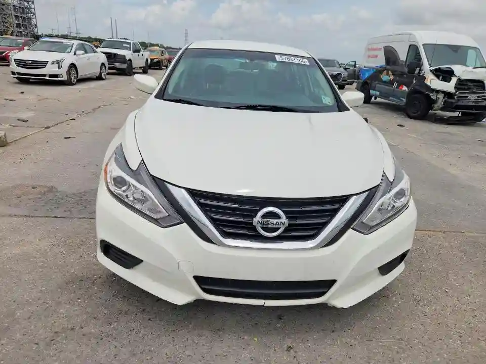 1N4AL3APXJC274529 2018 NISSAN ALTIMA-4