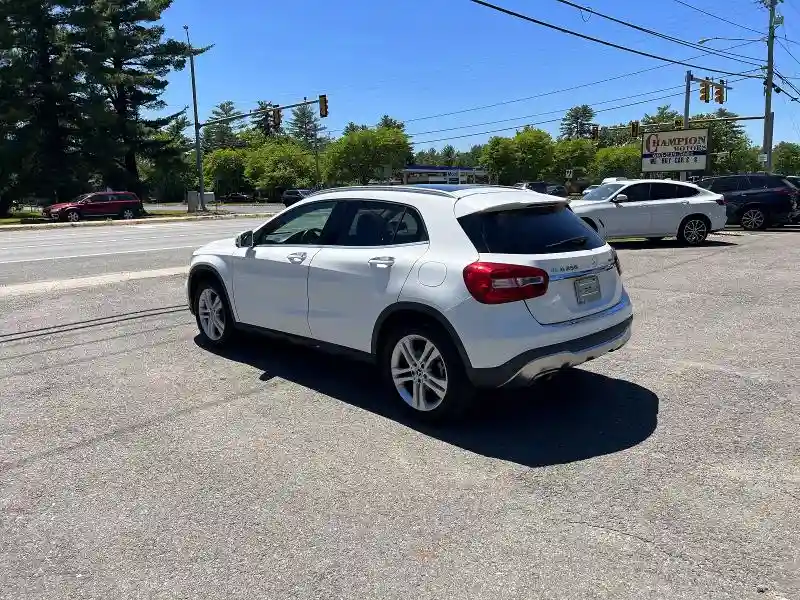 WDCTG4GB9JJ505418 2018 MERCEDES-BENZ GLA-CLASS-2