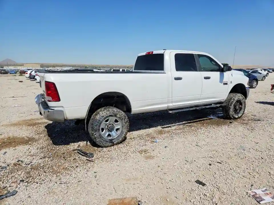 3C63D3HLXCG322833 2012 DODGE RAM 3500-2
