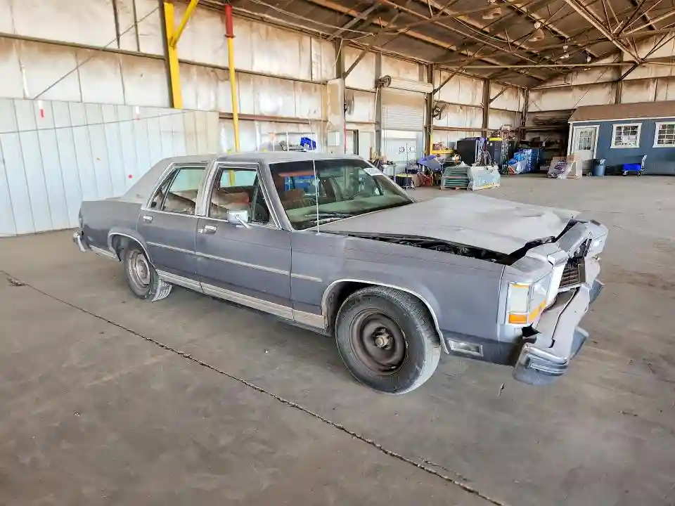 1FABP43F8FZ126273 1985 FORD LTD-3