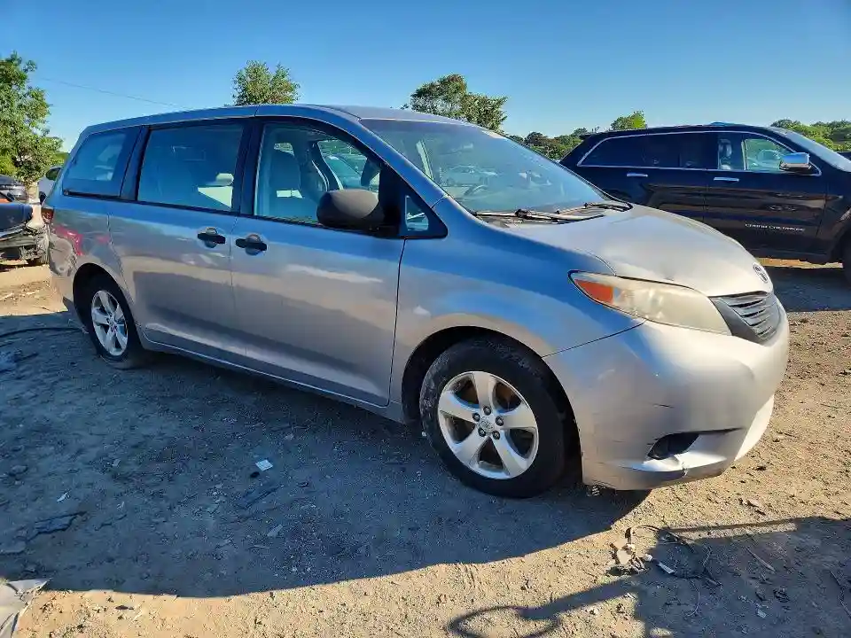 5TDZK3DC1FS659038 2015 TOYOTA SIENNA-3