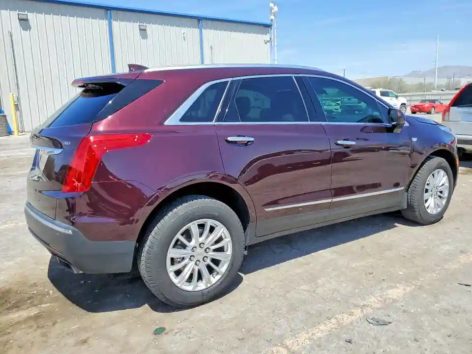 1GYKNARS7HZ223044 2017 CADILLAC XT5-2