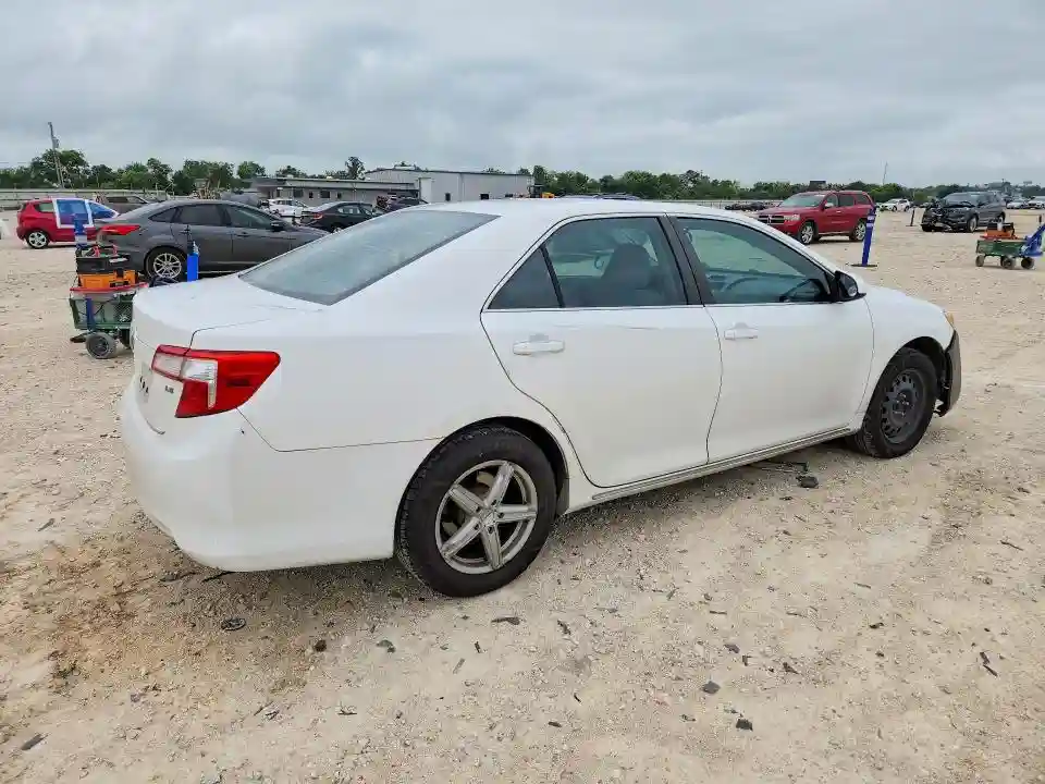 4T1BF1FK4CU508941 2012 TOYOTA CAMRY-2