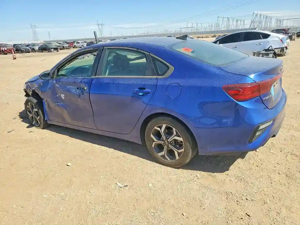 3KPF24AD4ME317080 2021 KIA FORTE LXS-1