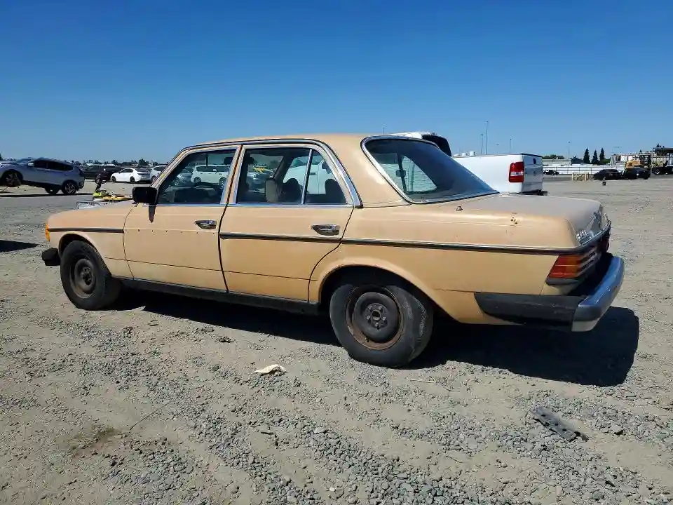 12312312046324 1977 MERZ 240-CLASS-1
