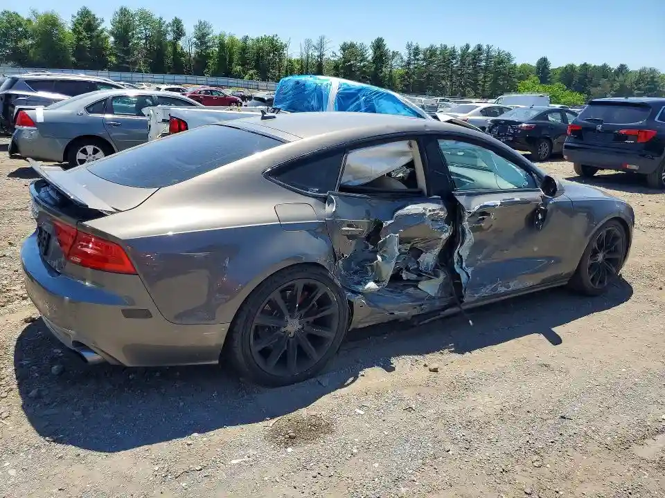 WAUSGAFC7CN023954 2012 AUDI A7-2