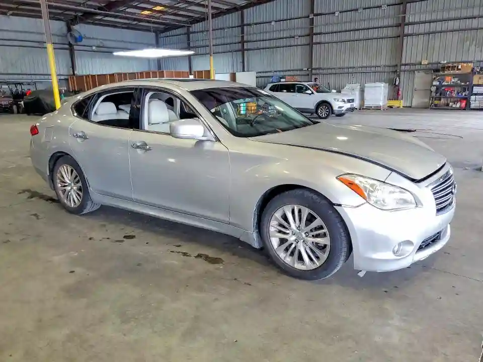 JN1BY1AP8BM320345 2011 INFINITI M37-3