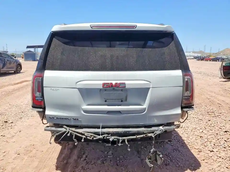 1GKS2GKCXJR214840 2018 GMC YUKON-5
