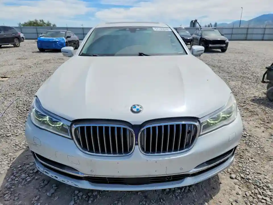 WBA7F2C5XGG418922 2016 BMW 7 SERIES-4