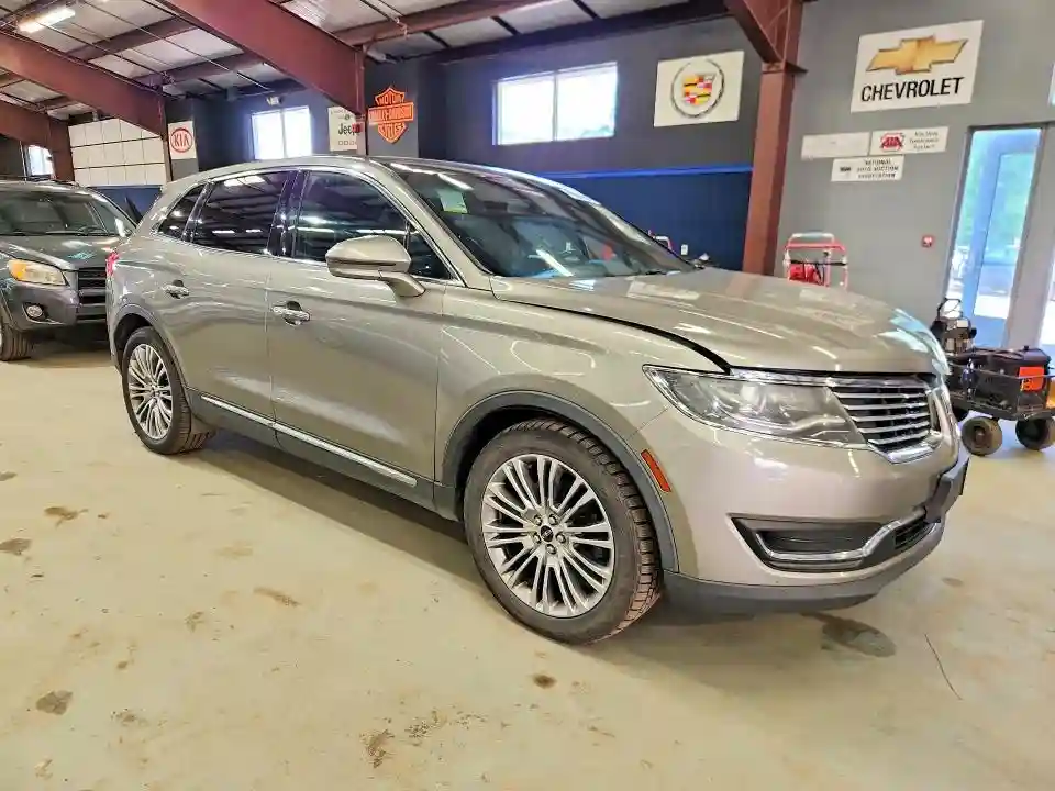 2LMPJ6LR7HBL30415 2017 LINCOLN MKX-3