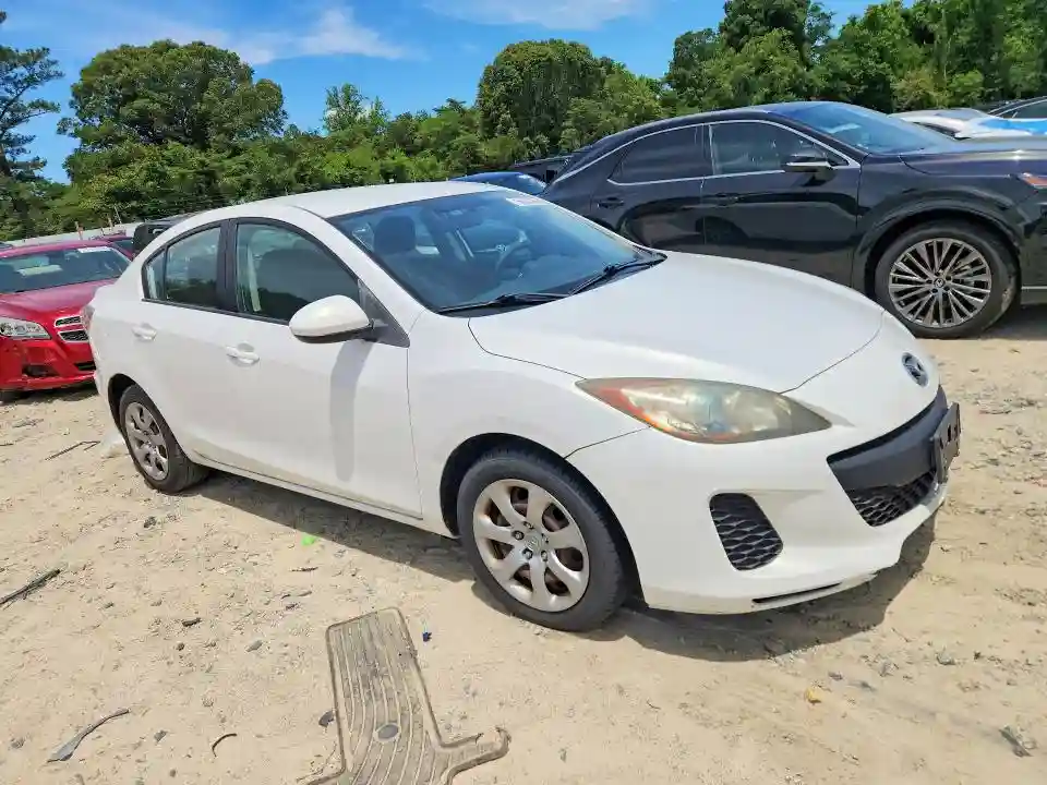 JM1BL1U75D1706670 2013 MAZDA 3-3