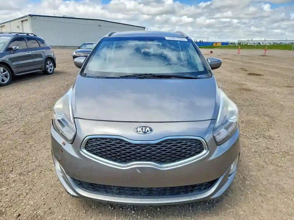 KNAHT8A35E7048462 2014 KIA RONDO-4