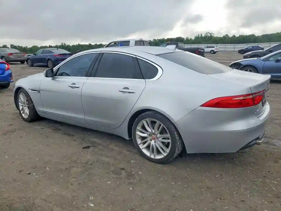 SAJBE4EV4JCY56098 2018 JAGUAR XF-1