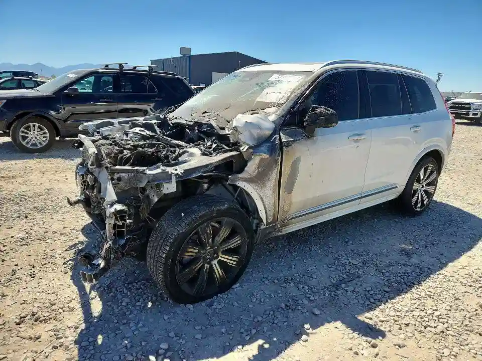 YV4L12PE0R1229807 2024 VOLVO XC90 PLUS-0