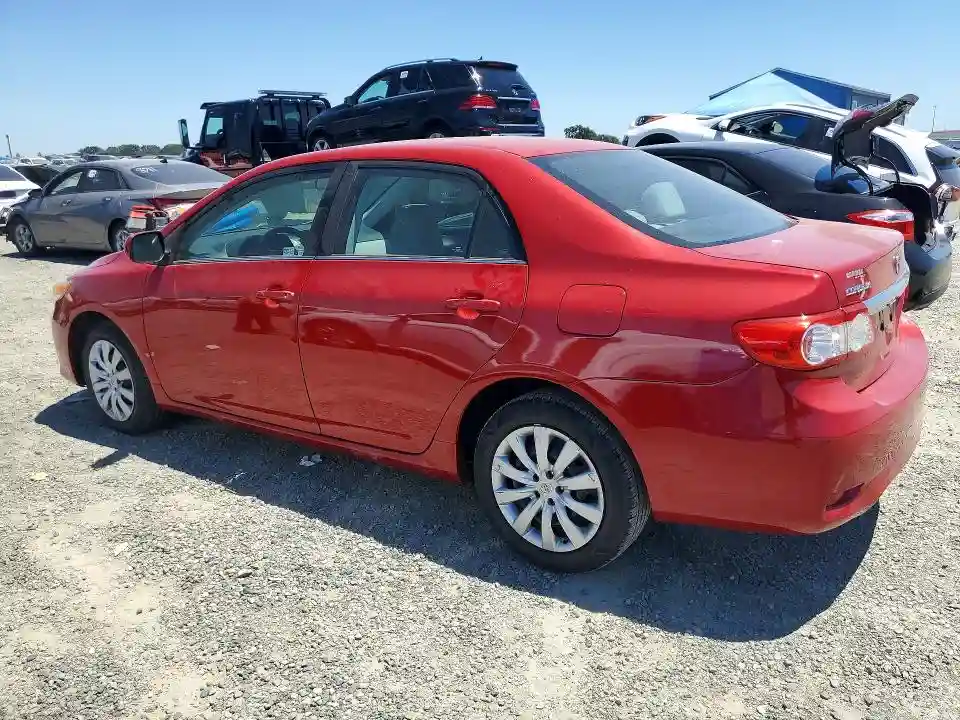 2T1BU4EE4DC961057 2013 TOYOTA COROLLA-1