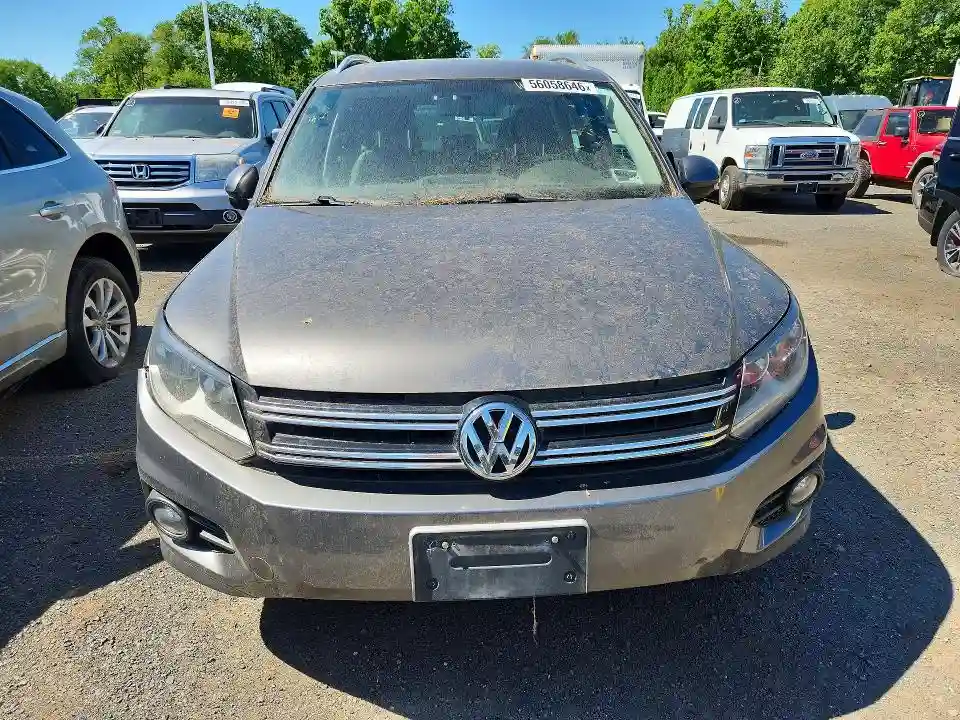 WVGBV7AX1CW005705 2012 VOLKSWAGEN TIGUAN-4