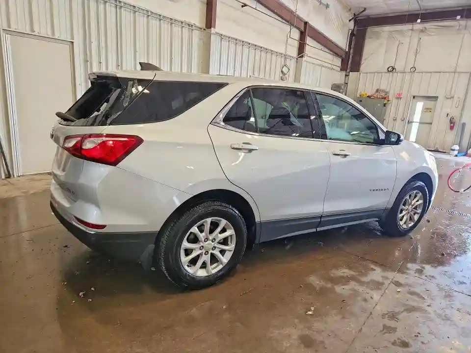 3GNAXJEV9JL117324 2018 CHEVROLET EQUINOX-2