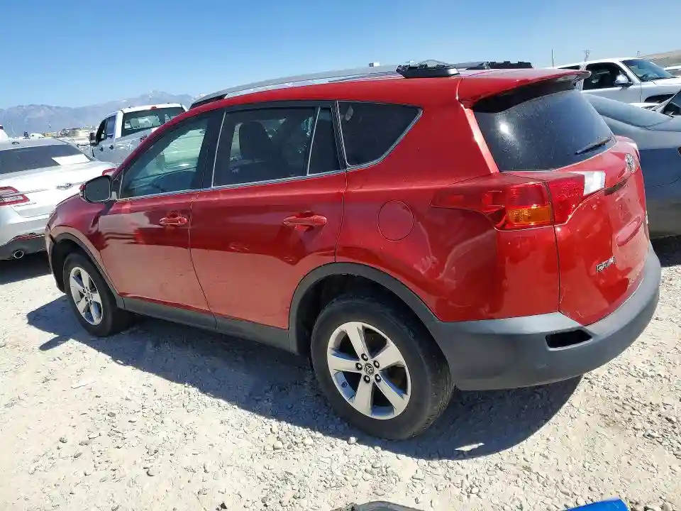 2T3RFREV3FW239576 2015 TOYOTA RAV4-1