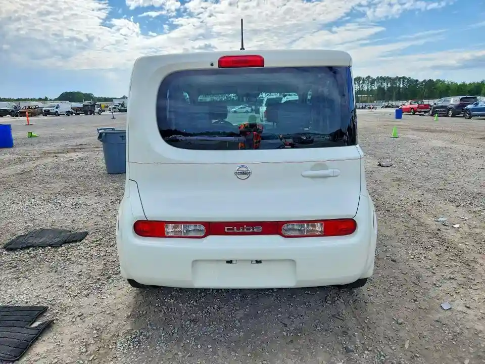 JN8AZ2KR1AT171328 2010 NISSAN CUBE-5