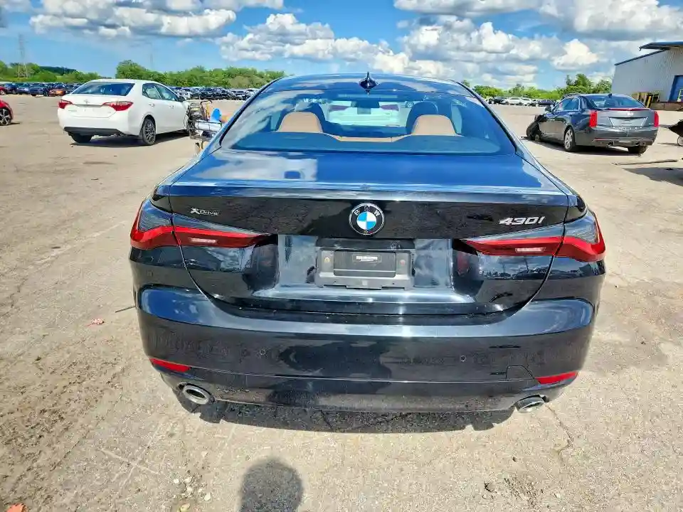WBA73AP08NCJ27177 2022 BMW 4 SERIES-5