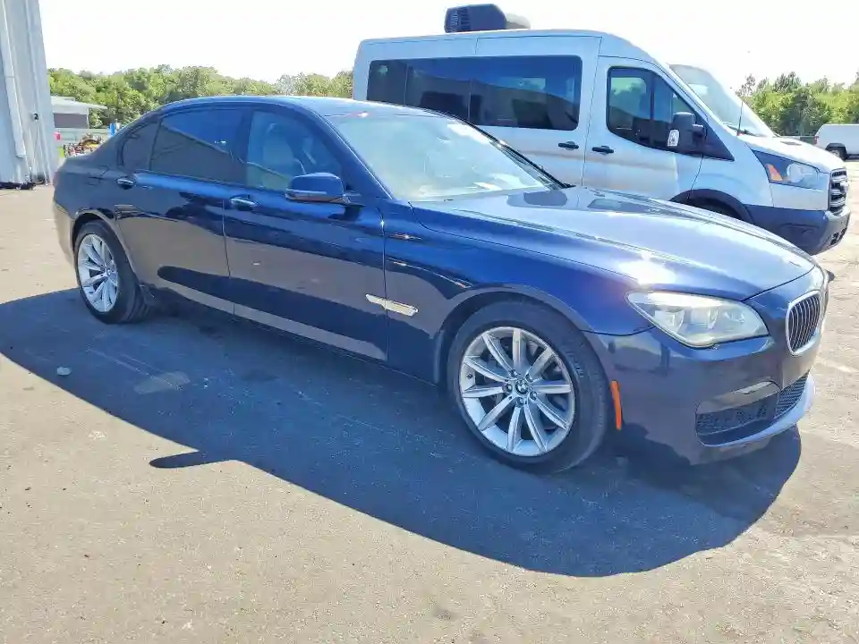 WBAYF8C59ED141850 2014 BMW 7 SERIES-3
