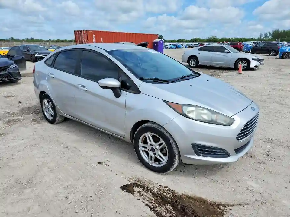 3FADP4BJ8HM140841 2011 FORD FIESTA-3