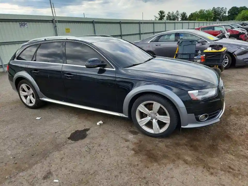 WA19FAFL0DA237997 2013 AUDI A4-3