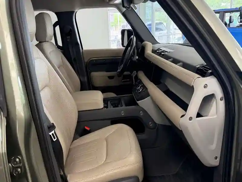 SALEP7RU7M2052714 2021 LAND ROVER DEFENDER-4