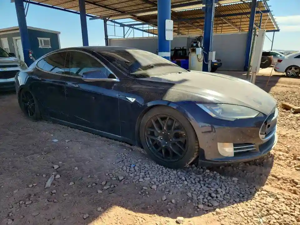 5YJSA1DP8DFP05834 2013 TESLA MODEL S-3
