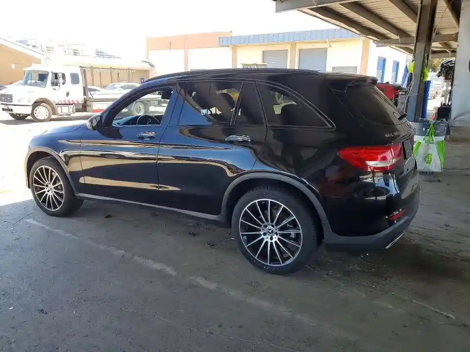 WDC0G4JB1JV023000 2018 MERCEDES-BENZ GLC-CLASS-1