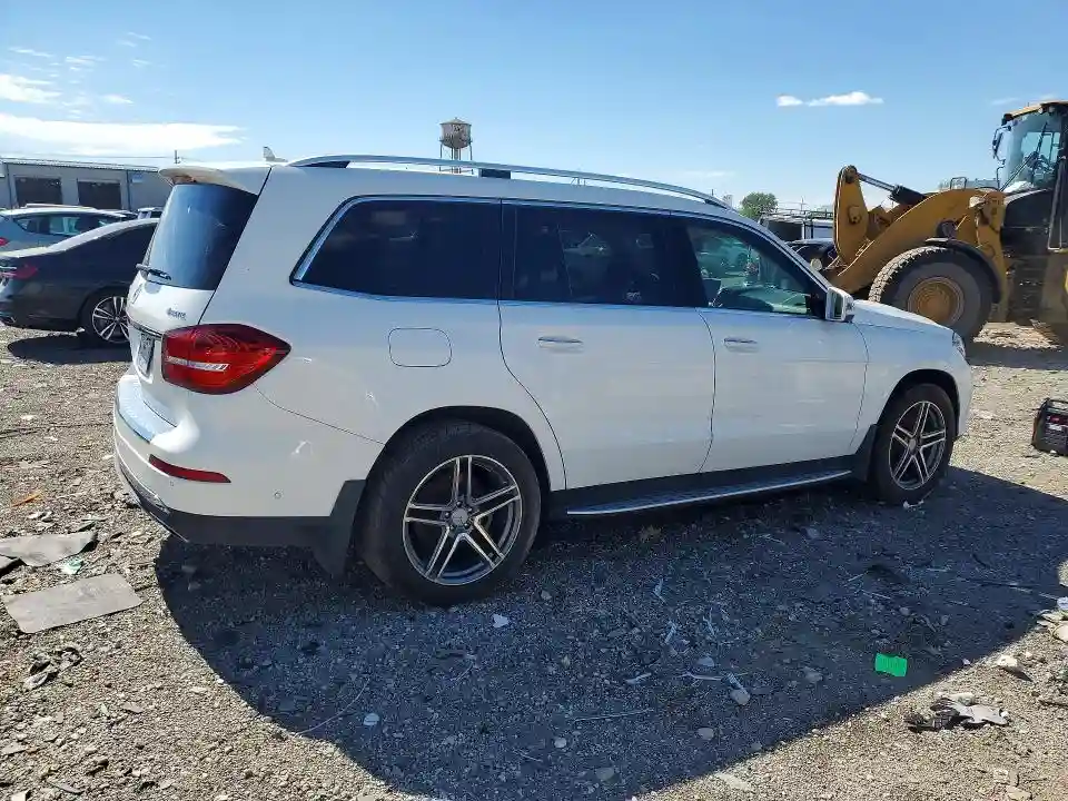 4JGDF6EE7HA789269 2017 MERCEDES-BENZ GLS-CLASS-2