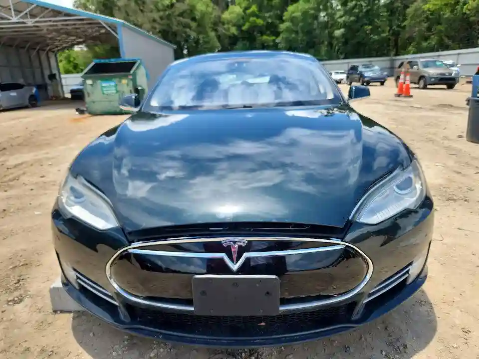 5YJSA1CPXDFP10826 2013 TESLA MODEL S-4