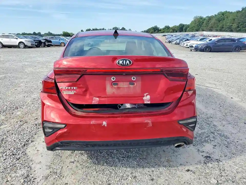 3KPF24AD1KE027067 2019 KIA FORTE LXS-5