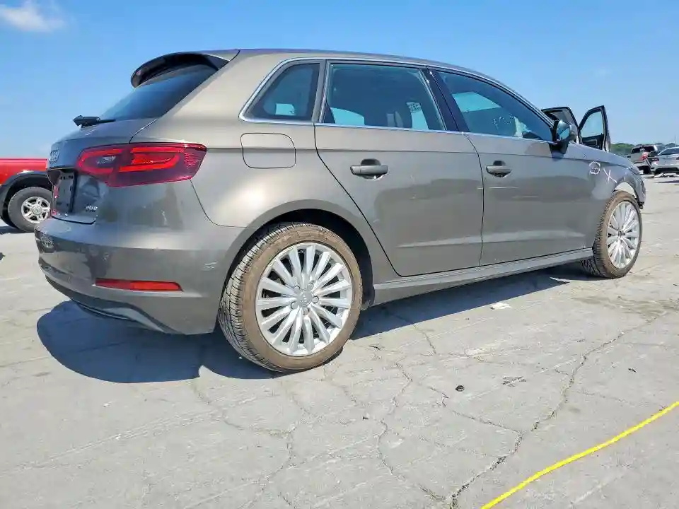 WAUTPBFF5GA092451 2016 AUDI A3-2