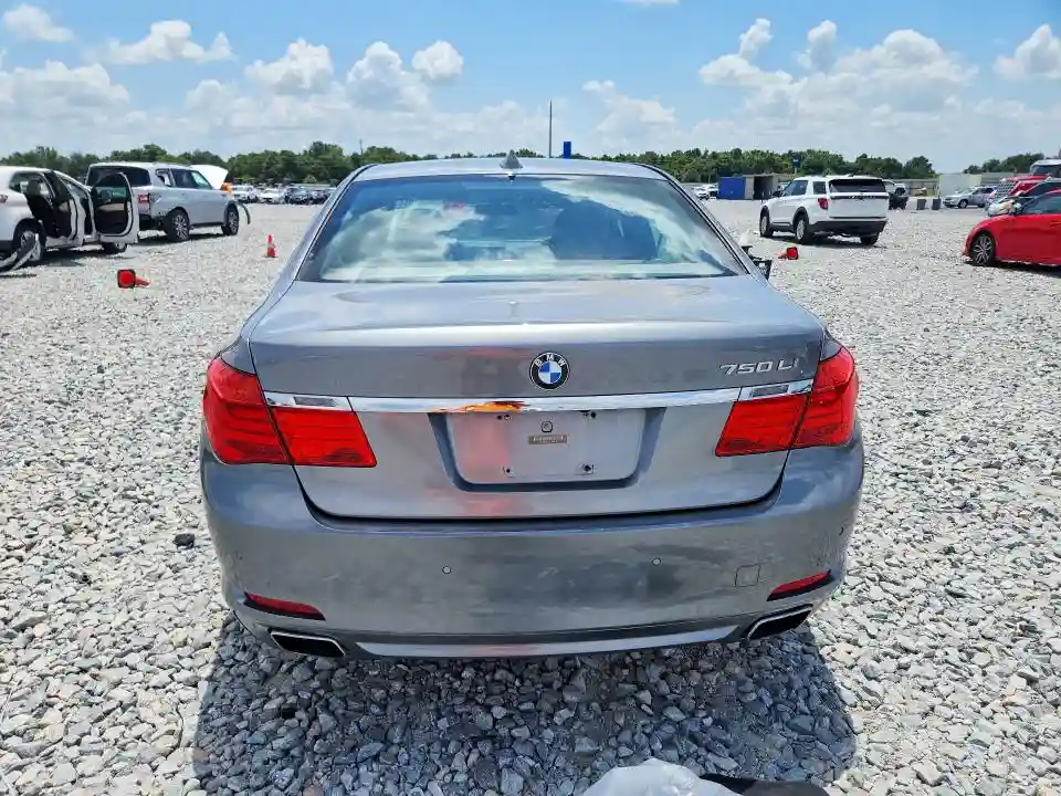 WBAKC8C55CC437756 2012 BMW 7 SERIES-5
