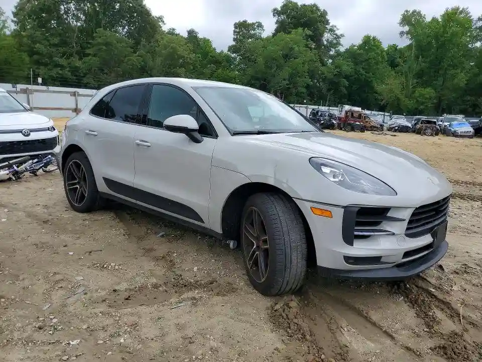 WP1AB2A58LLB35300 2020 PORSCHE MACAN-3