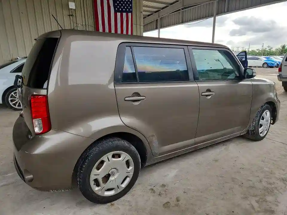 JTLZE4FE2DJ042144 2013 SCION XB-2