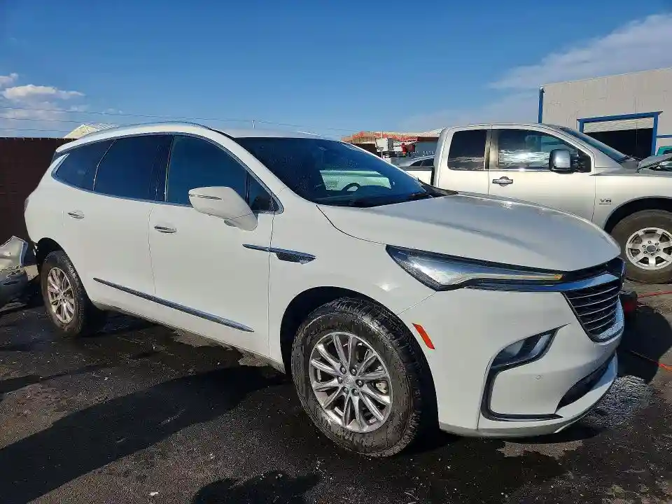 5GAEVBKW1NJ161285 2022 BUICK ENCLAVE-3